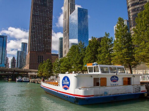 shoreline sightseeing boat