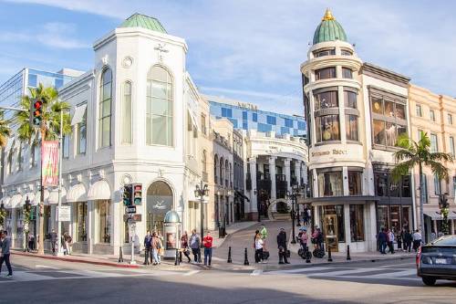 Full-Day Iconic Sights of LA, Hollywood, Beverly Hills, the Beaches and More